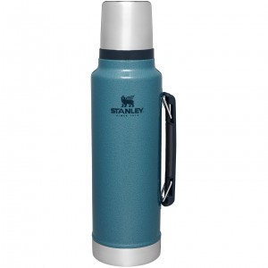 Stanley Classic Legendary Vacuum Insulated Bottle | 1.5 QT Hammertone Lake | UQWDY-0642