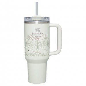 Stanley Winterscape Quencher H2.0 FlowState™ Tumbler | 40 OZ Pale Stone Winterscape | JYNKS-5302